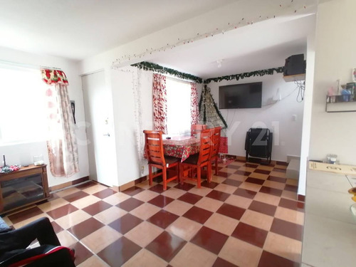 Casa En Venta Hacienda San Camilo, Pedro Escobedo, Querétaro.