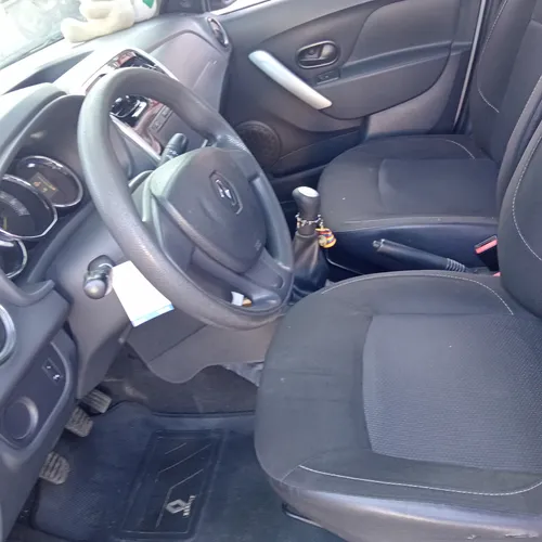 Renault Logan 1.6 Expression