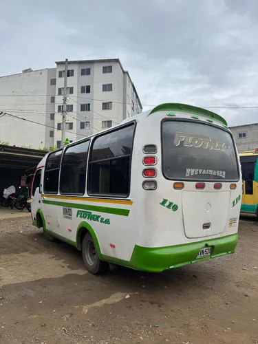 Buseta Flotax Nkr 2005