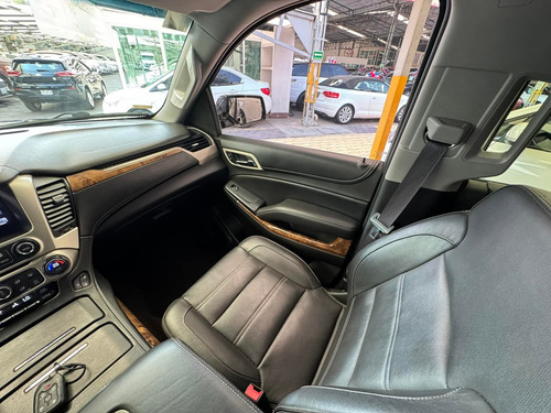 GMC Yukon 6.2 Denali V8 8 Vel At
