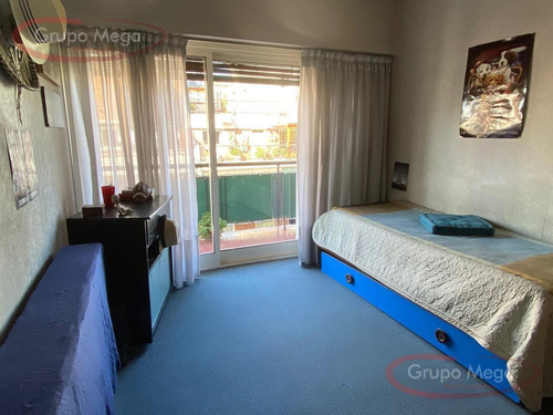 Imagen 15 de 23 de Piso 4 Ambientes Con 2 Balcones, Cocina Comedor Y Palier Privado
