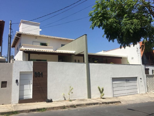 Imagem 3 de 24 de Excelente Casa No Bairro Alvorada 04 Quartos 04 Vagas! - 21101