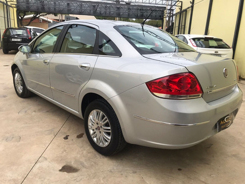 Imagem 4 de 6 de Fiat Linea