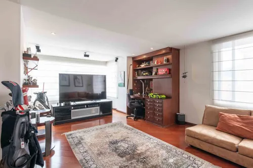 Apartamento En Venta En Chicó Norte. Cod V7051