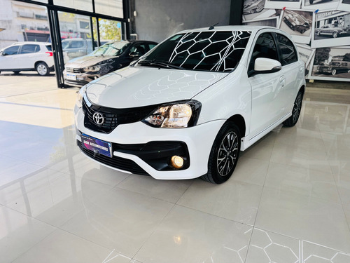 Toyota Etios 1.5 Platinum