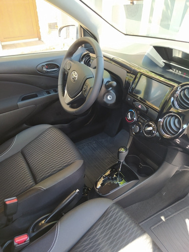Imagen 9 de 15 de Toyota Etios Xls At