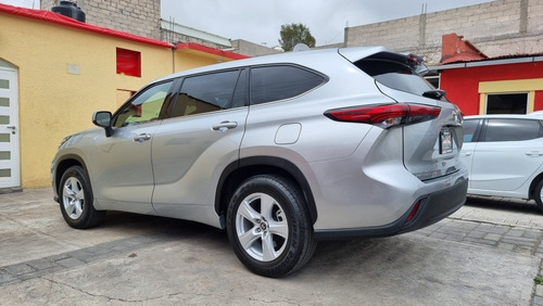 Imagen 5 de 15 de Toyota Highlander 2021 3.5 Le At
