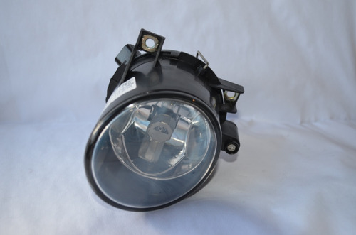 Faro Auxiliar Antiniebla Derecho Original Vw Polo Suran Fox