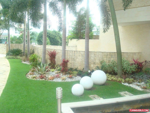 Imagen 1 de 10 de Apartamento En Altos De Guataparo. Tpa-027