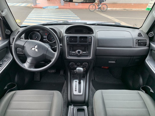 Pajero Tr4 2.0 4x2 Flex Automático