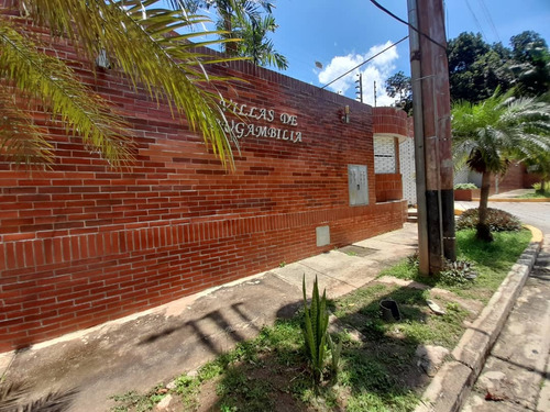 En Venta Townhouse, En Mañongo, Residencias Villas De Bugambilia, Naguanagua Estado Carabobo - Venezuela / Emer