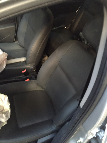 Sucata Renault Sandero Stepway 1.6 2011 ( Somente Em Peças )