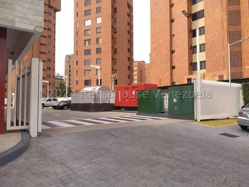 Local Comercial En Alquiler En La Lago Mls #24-17908 O.g