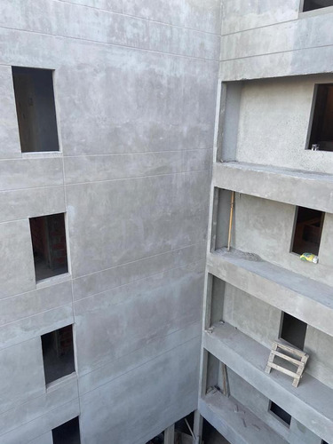 Departamento En Venta Moreno