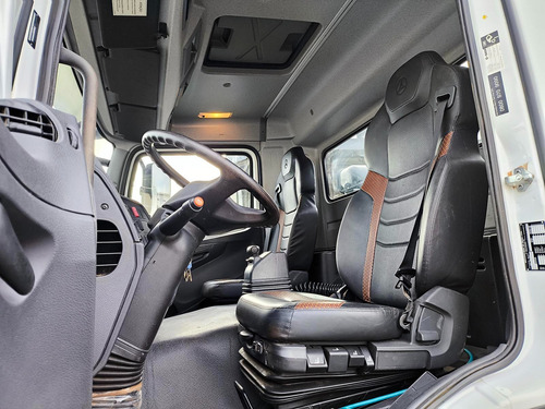 Mercedes-benz Axor 3131 6x4 Traçado Ano 2022 Com Retarder
