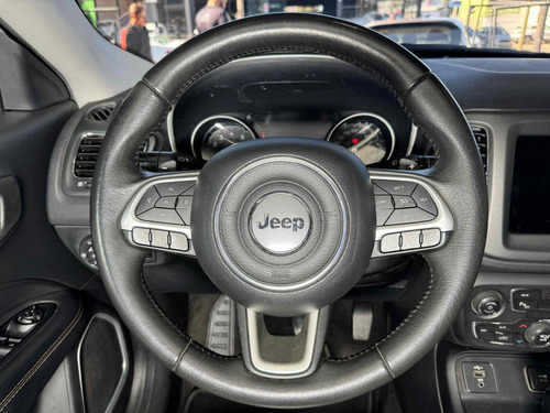 Jeep Compass 2.0 16V FLEX LONGITUDE AUTOMÁTICO
