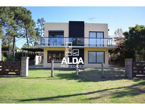 Casa Punta Colorada Maldonado 2 Dorms Alquiler Temporada Ca201115
