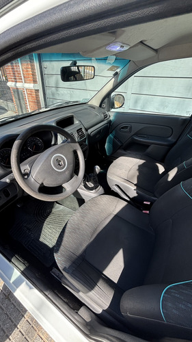 Renault Clio 1.2 Mio Confort Plus Abs Abcp