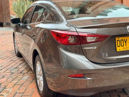 Mazda 3 Touring IPM MT