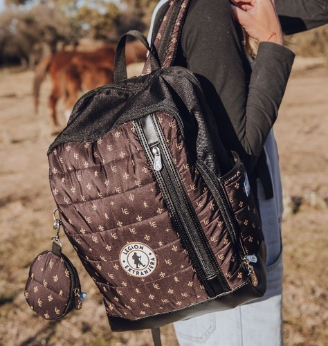 Imagen 3 de 10 de Mochila Nahuel Huapi Diamond Porta Notebook Epic