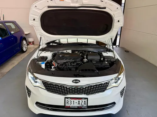 Kia Optima 2.0 L Turbo Gdi Sxl At