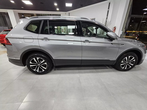 Volkswagen Tiguan Allspace 2.0 Tsi Life 4Motion Dsg