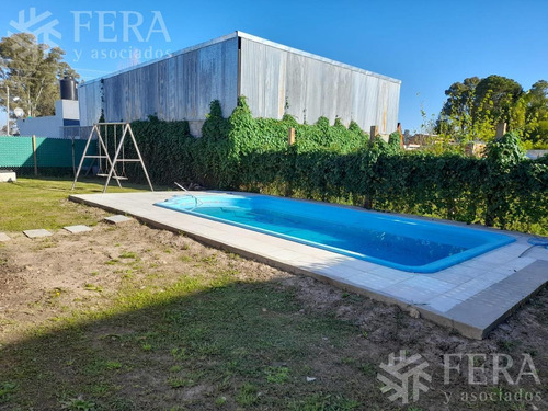 Imagen 12 de 13 de Venta Casa De 4 Ambientes Con Galería, Patio Y Piscina En Arturo Segui (28708)