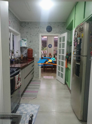 Imagem 11 de 15 de Casa Em Uma Boa Localização Na Região De Atibaia - 888