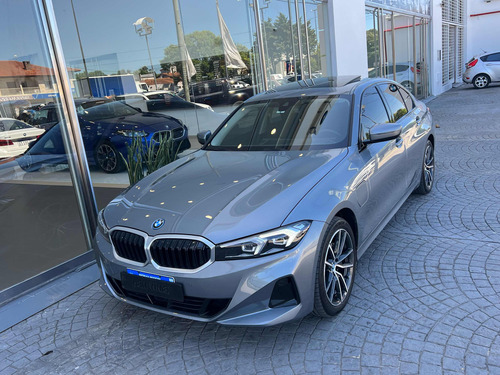 BMW Serie 3 2.0 330E Sedan Sportline