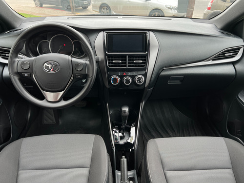 Toyota Yaris 1.5 107cv Xs