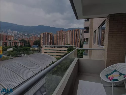 Apartamento En Excelente Ubicación En Envigado(mls#251443)