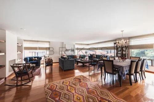 Apartamento En Venta En La Cabrera. Cod V1383