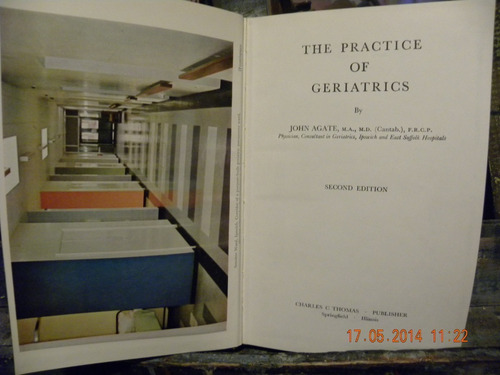 La Practica En Los Geriatricos - Tapas Duras - En Ingles