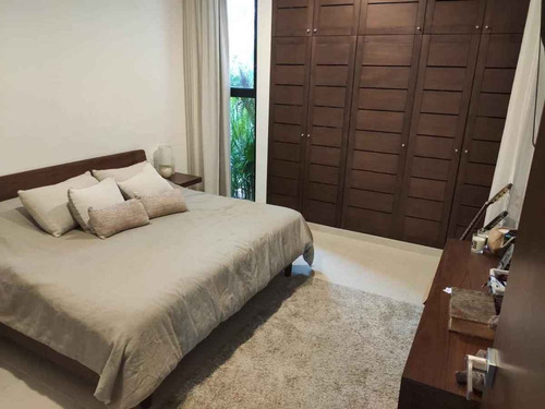 Casa En Privada En Playa Del Carmen