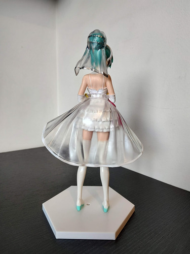 Figura Miku Hatsune En Vestido De Novia - Importada