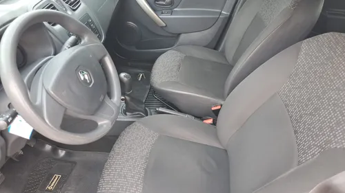 Renault Logan 1.6