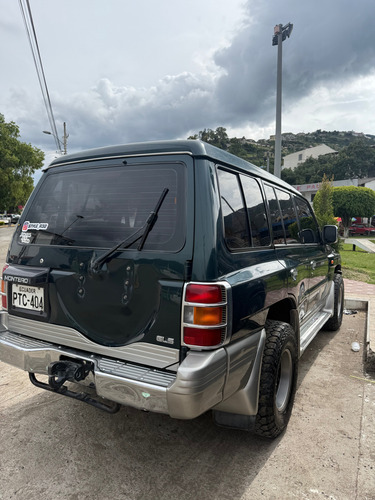 Mitsubishi Montero