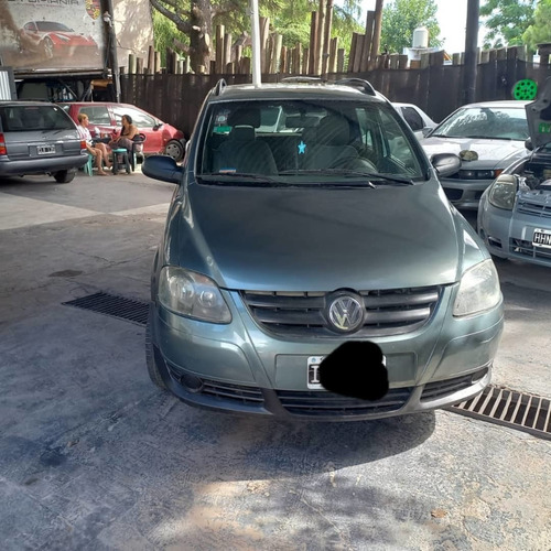 Imagen 4 de 15 de Volkswagen Suran 2010 1.6 I Comfortline 90a