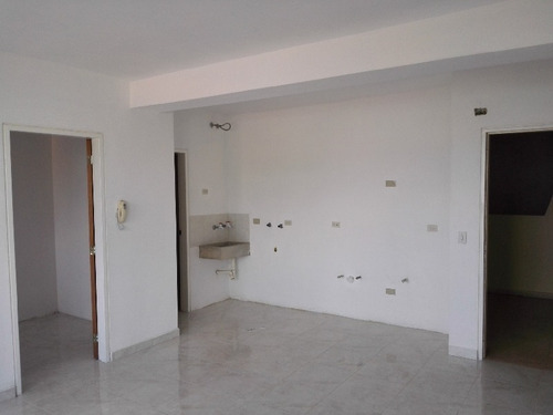 Imagen 8 de 12 de Apartamento Tipo Estudio En Campo Alegre Valencia Foa-1345