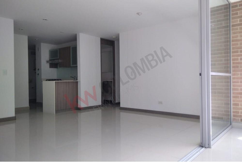 Apartamento En Ciudad Del Río Poblado.