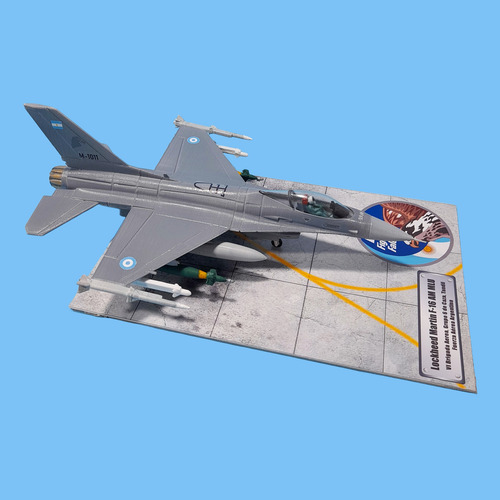 Avión A Escala F-16 Fighting Falcon Argentino Maqueta Armada