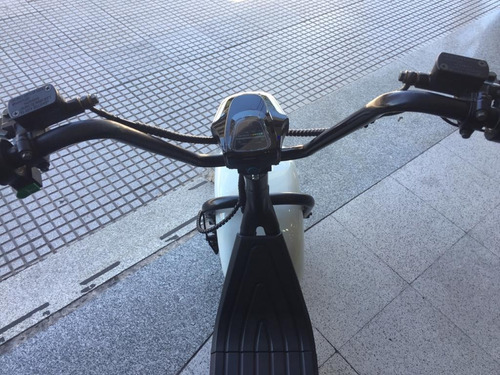Scooter Electrico Cronos 1000w Frenos A Disco Bansai Motos