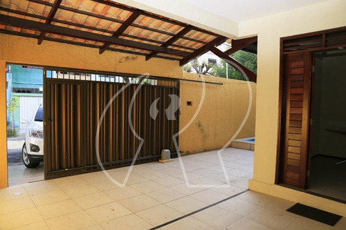 Casa Com 4 Dormitórios À Venda, 165 M² Por R$ 599.000 - Amadeu Furtado - Fortaleza/ce - Ca0333