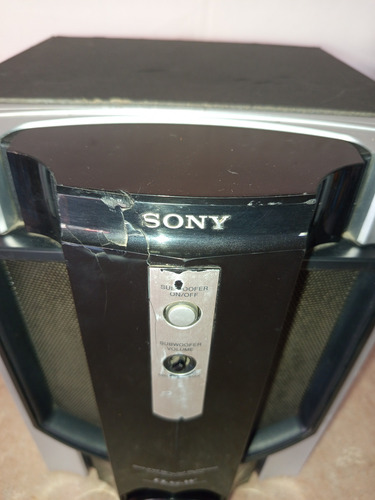 Modular Solo Subwoofer Sony Gnx880 Genezi 8 Pulgadas 16 Ohms Negro 250 W (Usado)