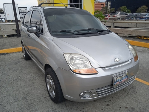Imagen 3 de 12 de Chevrolet Spark