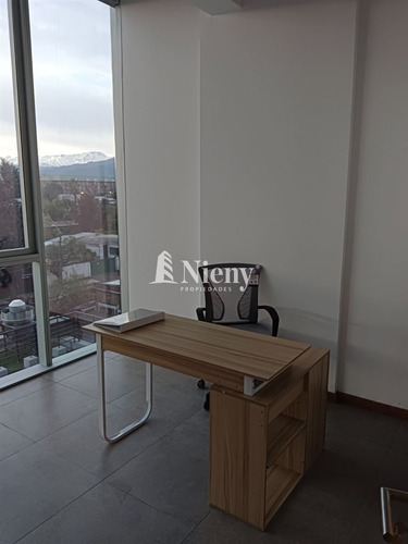 Oficina Nueva Semiamoblada En Arriendo En Focus Center