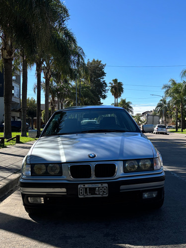 BMW Serie 3 2.0 328i