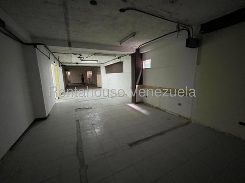 Edificio Comercial En Venta En La Urbina 25-19849 Cs