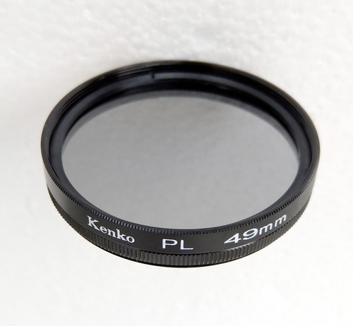 Kenko - Filtro Polarizador Lineal A Rosca 49 Mm