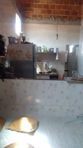 Imagem 3 de 19 de Vendo 1 Casa Na Ilha Da Coroa